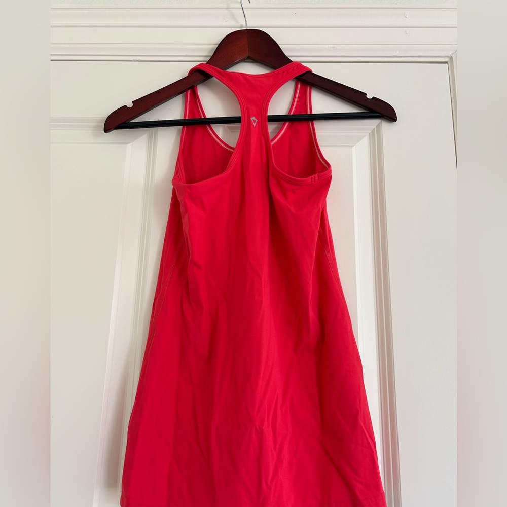 Girls Ivivva Lululemon tank top
